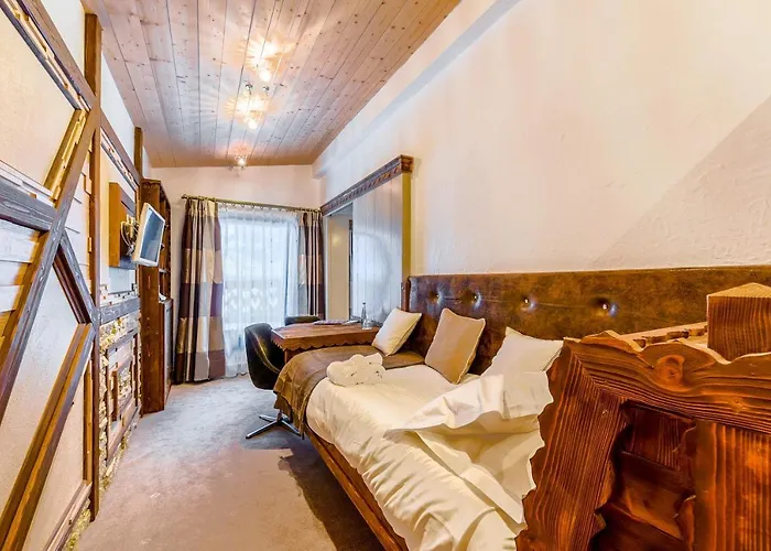 Les Sherpas Hotel Courchevel